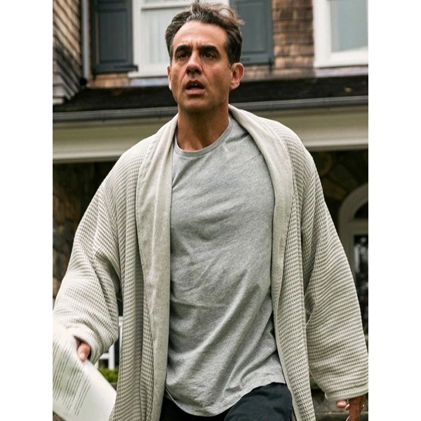 Bobby Cannavale The Watcher 2022 Robe